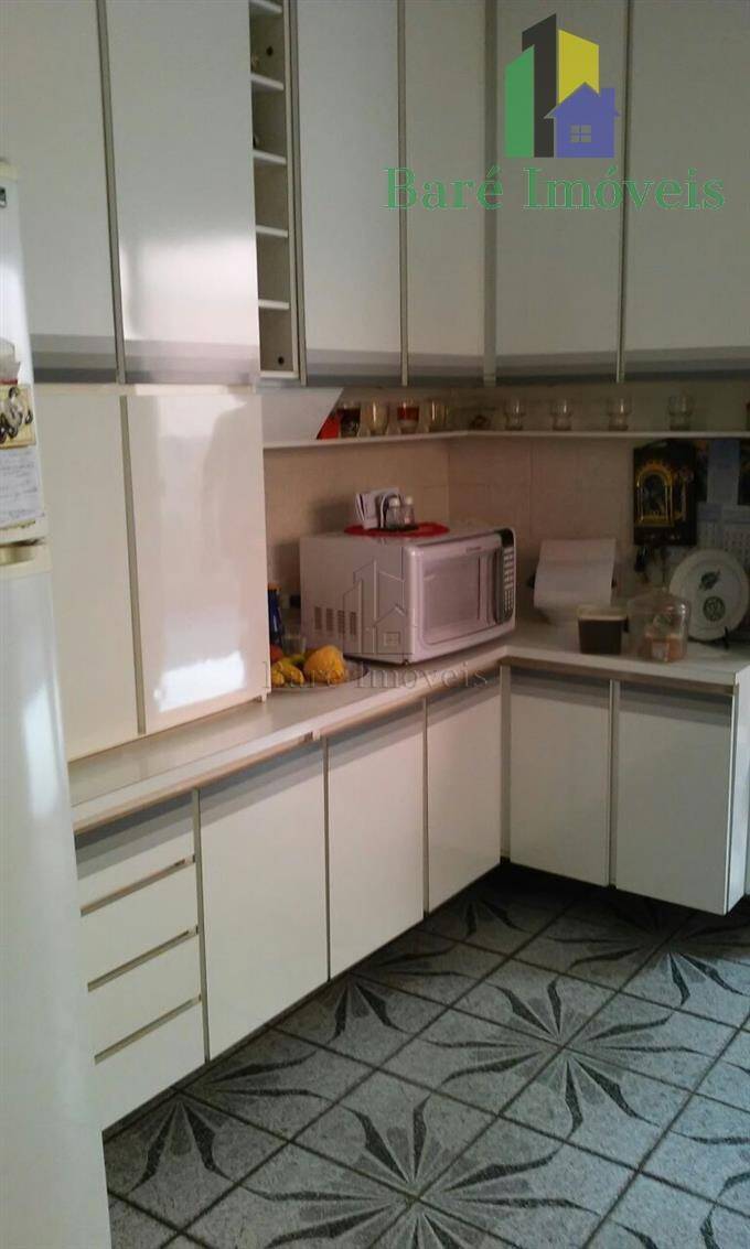 Sobrado à venda com 3 quartos, 150m² - Foto 1