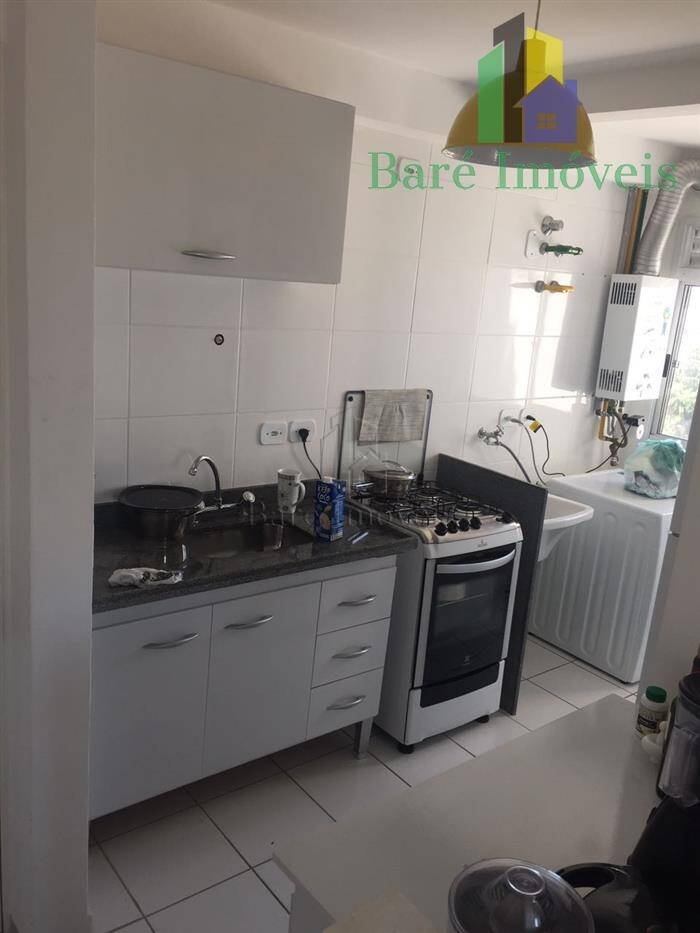 Apartamento à venda com 2 quartos, 46m² - Foto 4