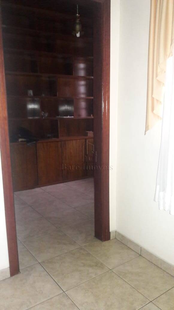 Sobrado à venda com 6 quartos, 337m² - Foto 8