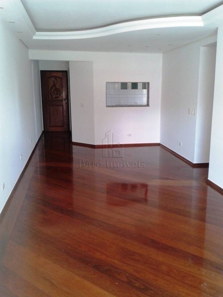 Apartamento à venda com 3 quartos, 110m² - Foto 1