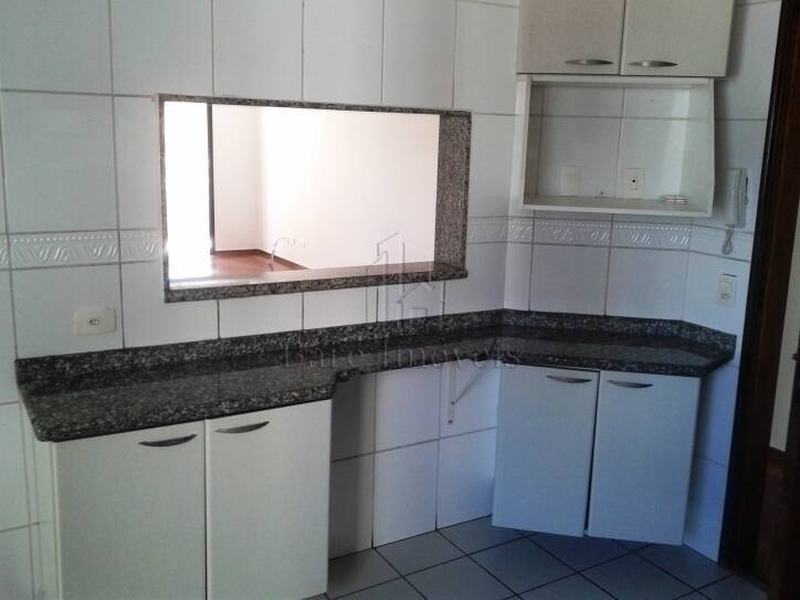 Apartamento à venda com 3 quartos, 110m² - Foto 3