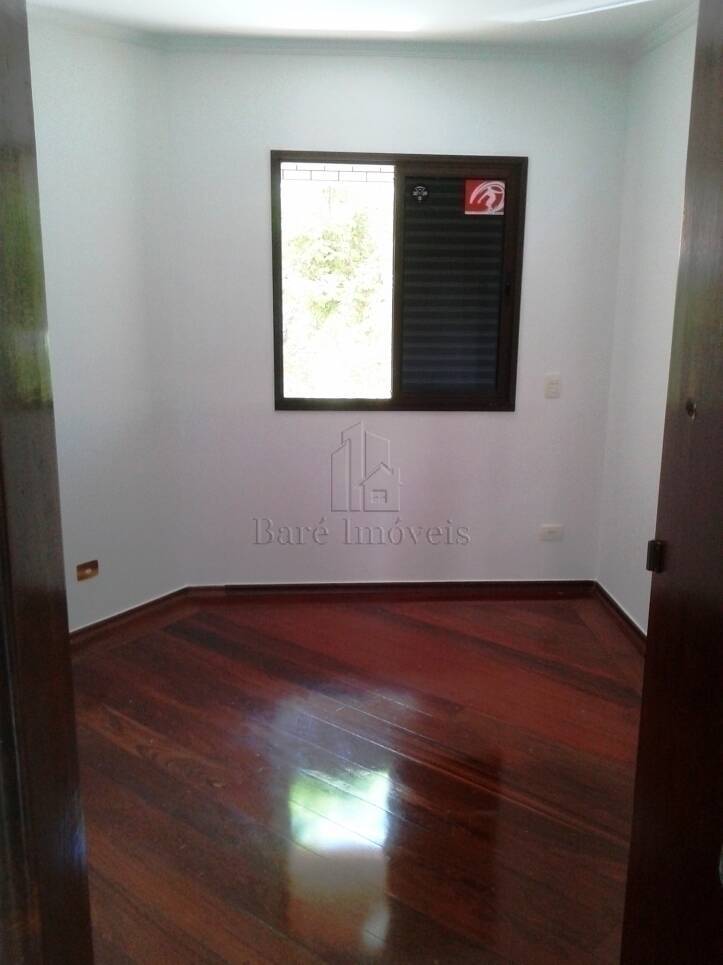 Apartamento à venda com 3 quartos, 110m² - Foto 4