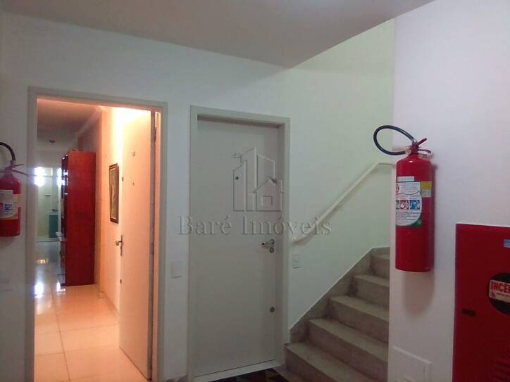 Apartamento à venda com 2 quartos, 65m² - Foto 15