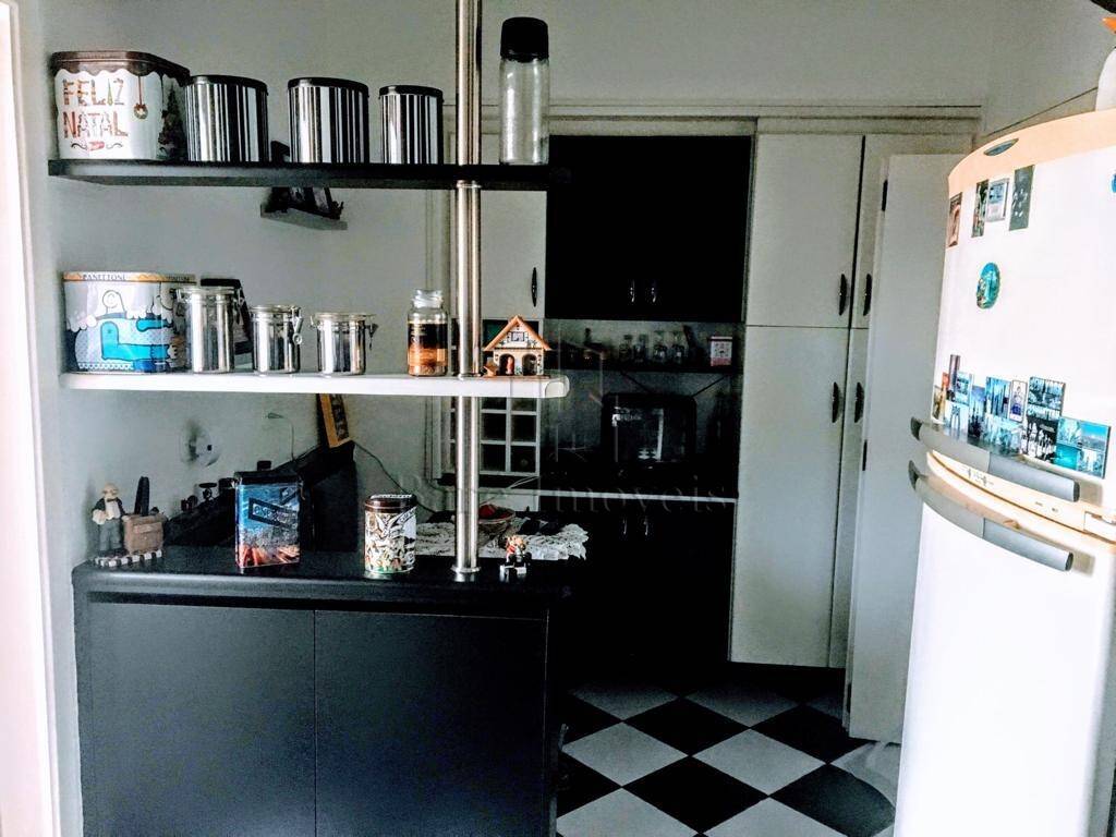 Apartamento à venda com 2 quartos, 74m² - Foto 22