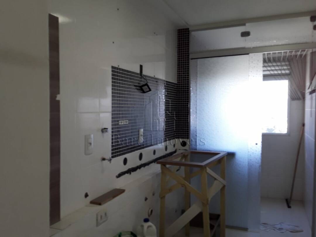 Apartamento à venda com 2 quartos, 67m² - Foto 7