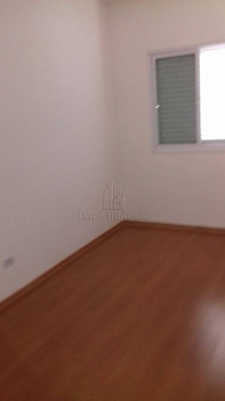 Apartamento à venda com 3 quartos, 80m² - Foto 1