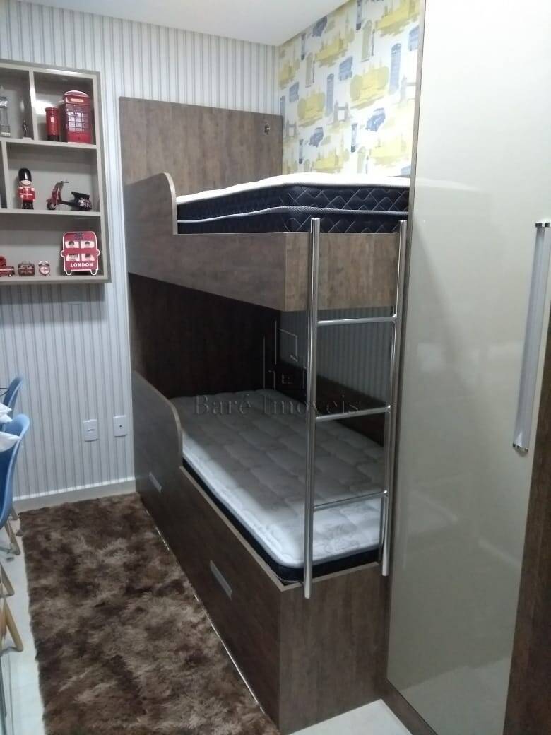 Apartamento à venda com 3 quartos, 140m² - Foto 29