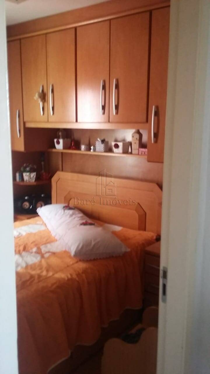 Apartamento à venda com 2 quartos, 62m² - Foto 9