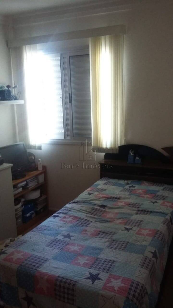 Apartamento à venda com 2 quartos, 62m² - Foto 5