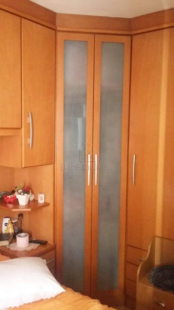 Apartamento à venda com 2 quartos, 62m² - Foto 21