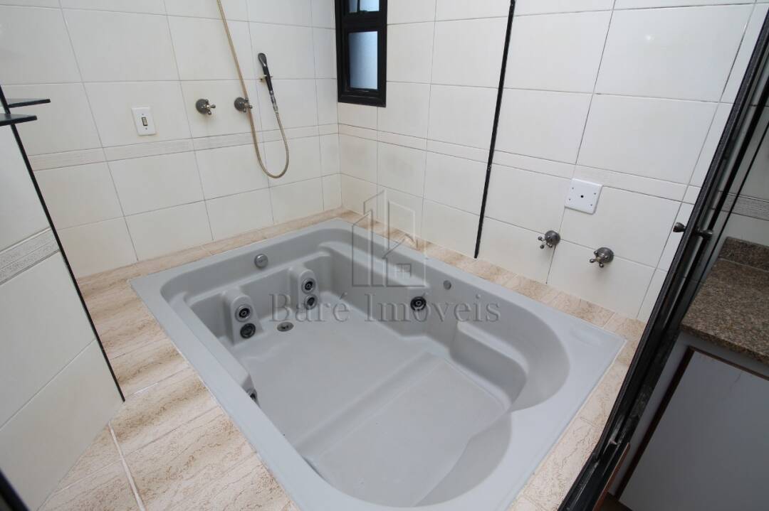 Apartamento à venda com 3 quartos, 134m² - Foto 14