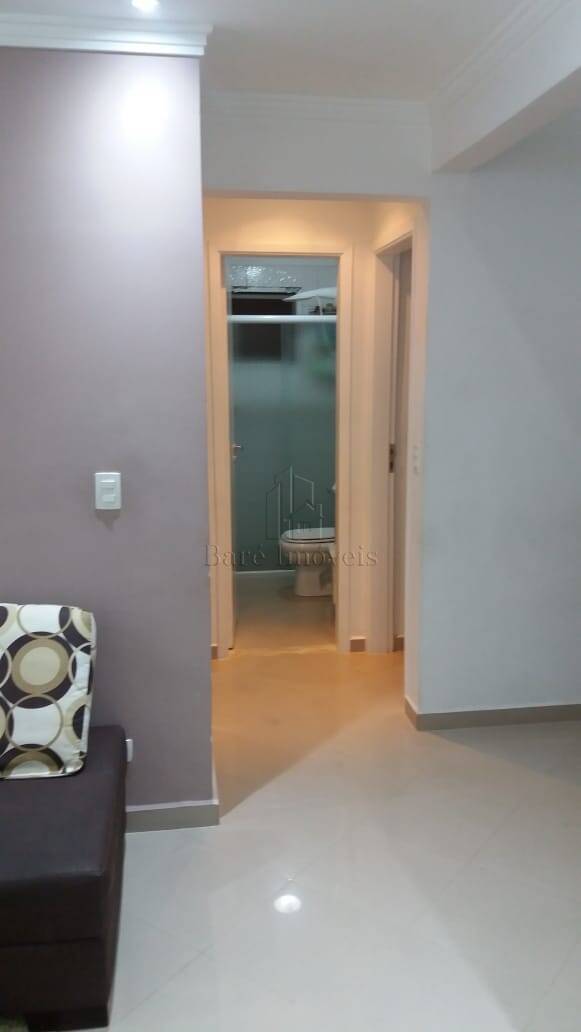 Apartamento à venda com 2 quartos, 65m² - Foto 3