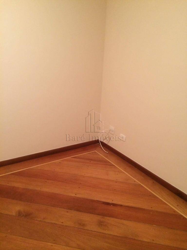 Apartamento à venda com 3 quartos - Foto 3