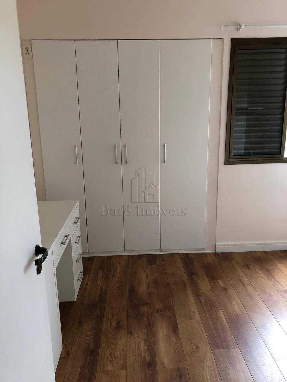 Apartamento à venda com 2 quartos, 70m² - Foto 6