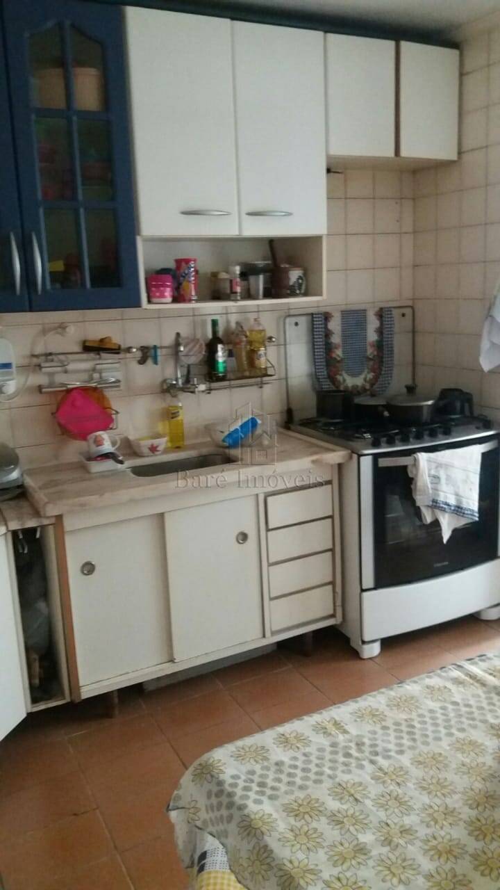 Apartamento à venda com 2 quartos, 62m² - Foto 13