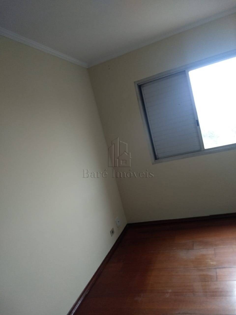 Apartamento à venda com 2 quartos, 62m² - Foto 27