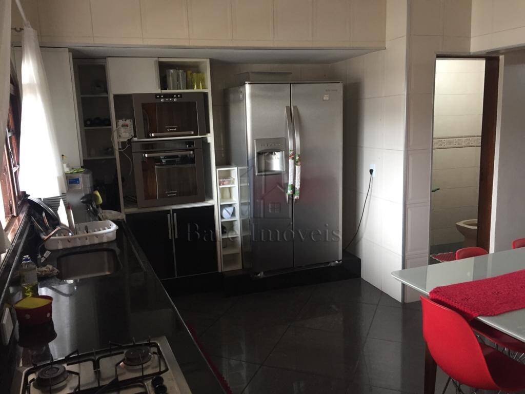 Sobrado à venda com 3 quartos, 180m² - Foto 26