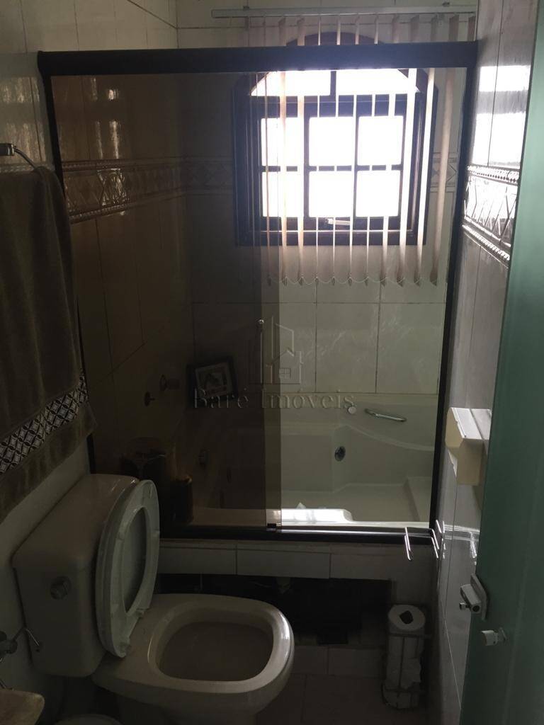 Sobrado à venda com 3 quartos, 180m² - Foto 5