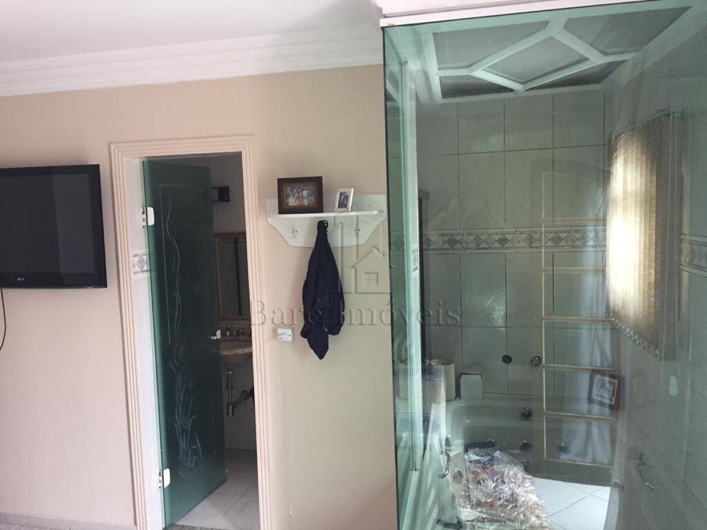 Sobrado à venda com 3 quartos, 180m² - Foto 3