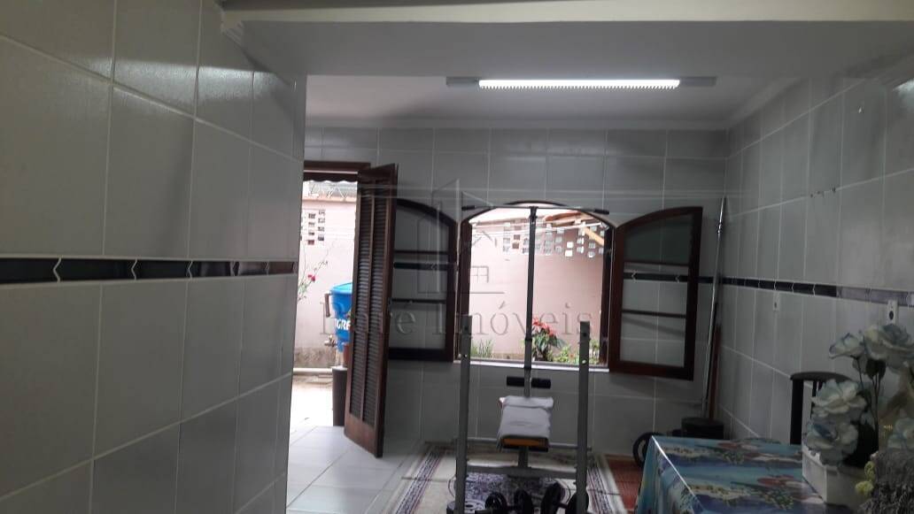 Sobrado à venda com 3 quartos, 157m² - Foto 18