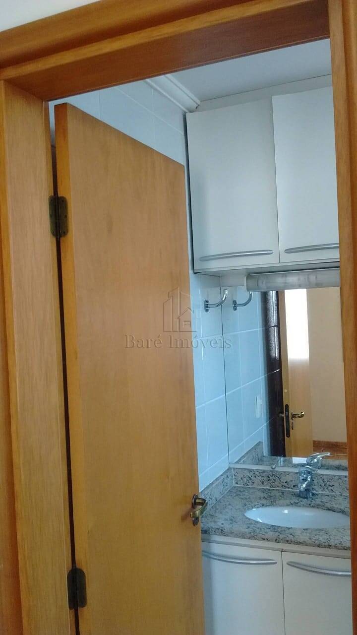 Apartamento à venda com 3 quartos, 102m² - Foto 11