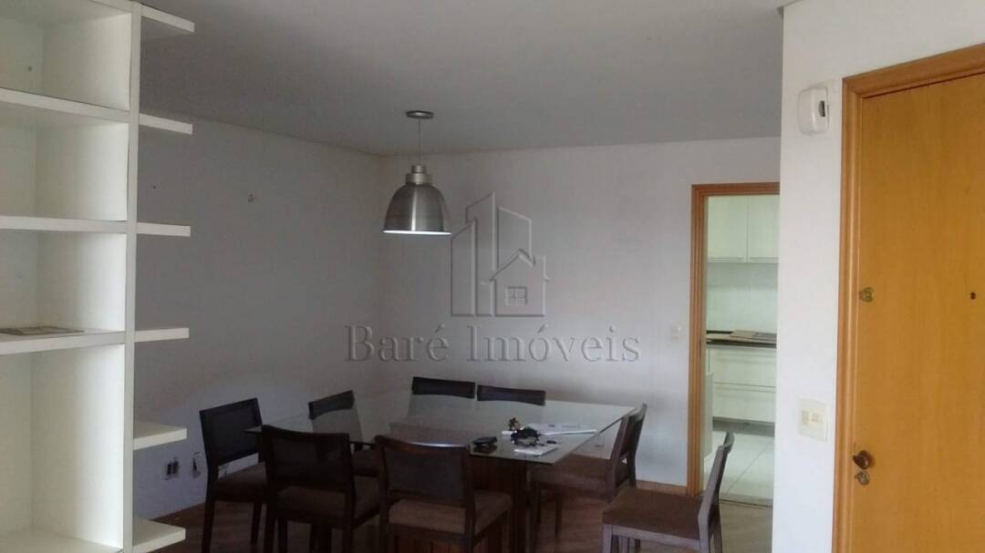 Apartamento à venda com 3 quartos, 102m² - Foto 2