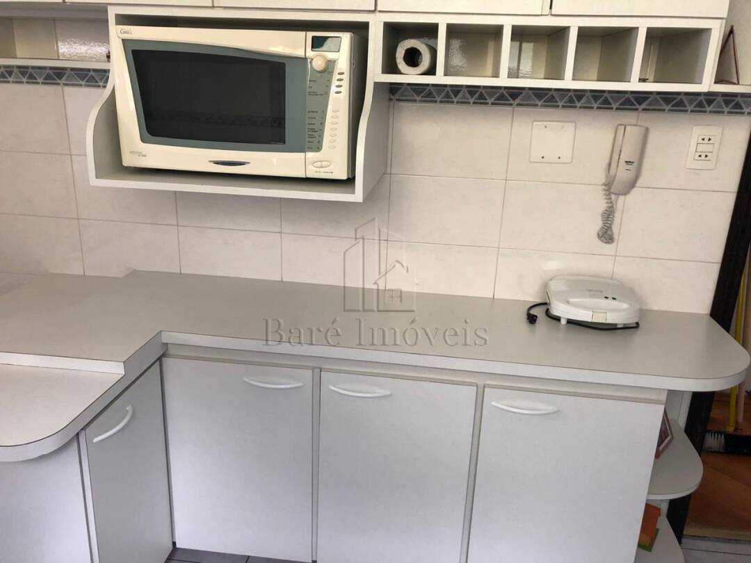 Apartamento à venda com 2 quartos, 70m² - Foto 22