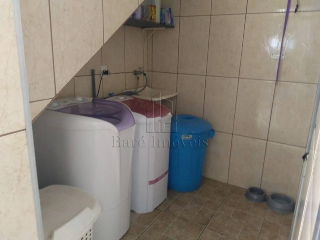 Sobrado à venda com 2 quartos, 175m² - Foto 16