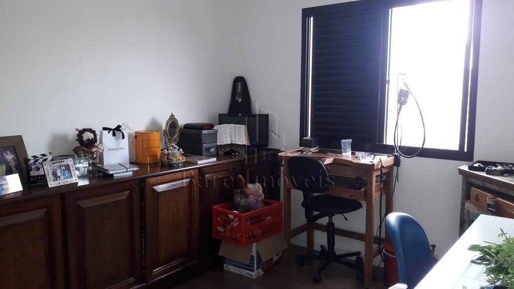 Apartamento à venda com 4 quartos, 178m² - Foto 10