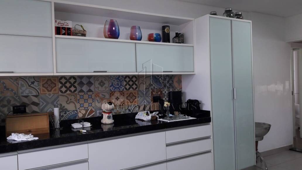 Apartamento à venda com 4 quartos, 178m² - Foto 40