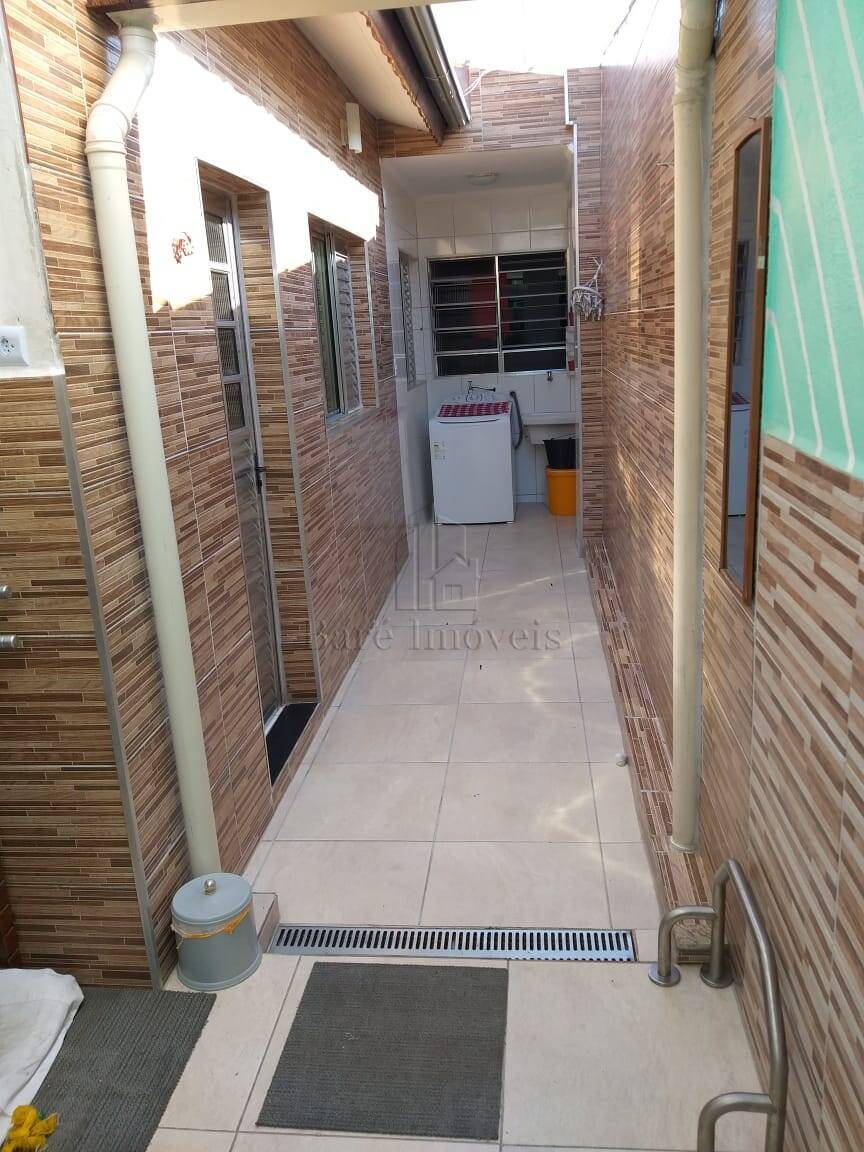 Casa à venda com 2 quartos, 110m² - Foto 6