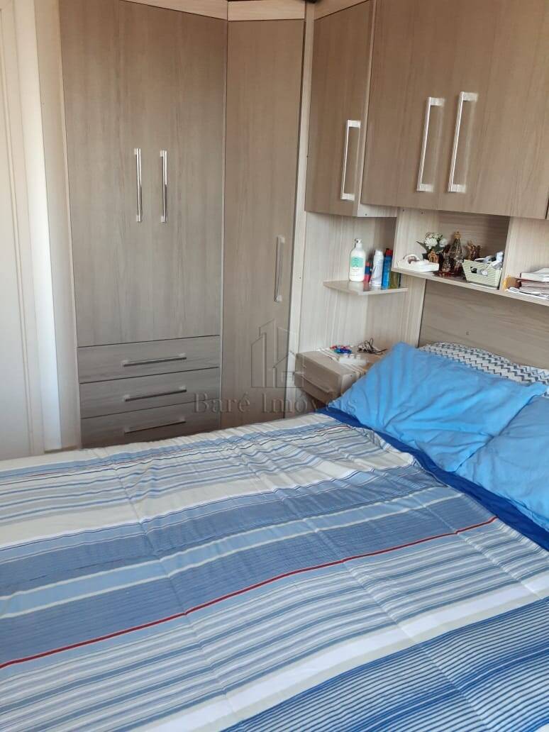 Apartamento à venda com 3 quartos, 64m² - Foto 3