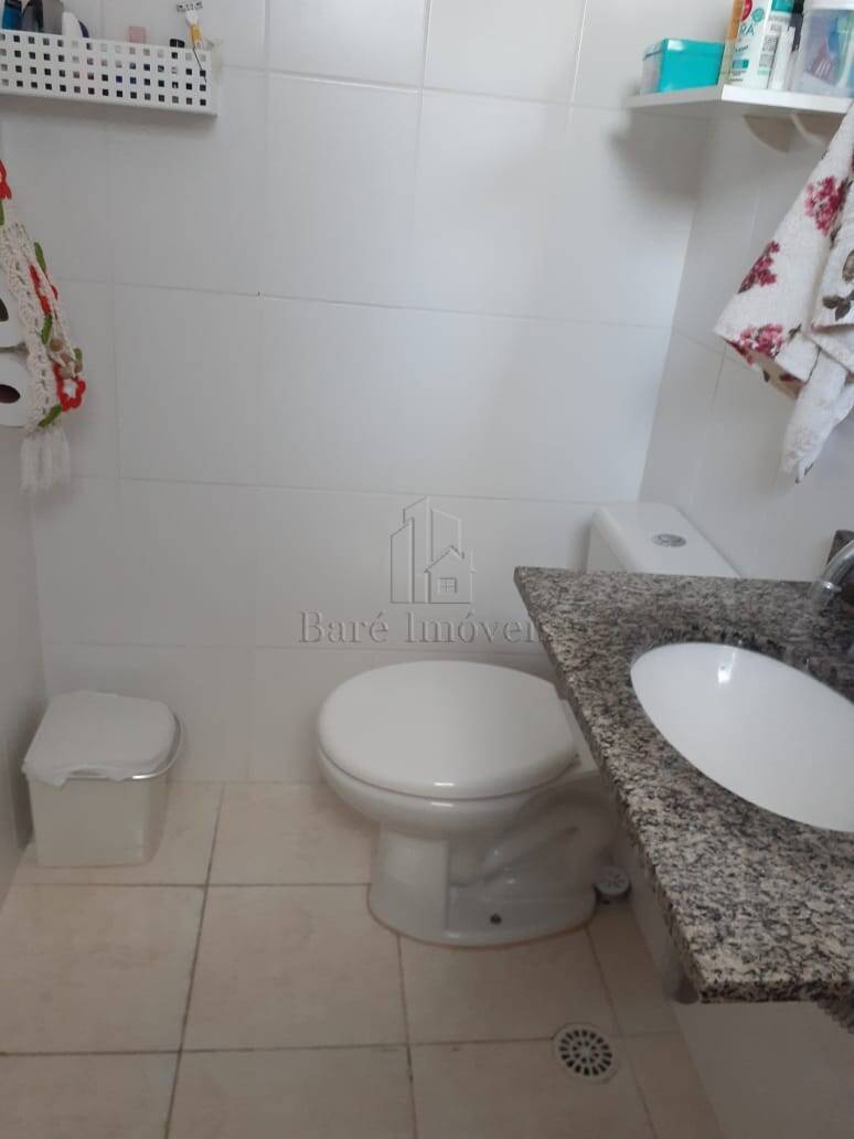 Apartamento à venda com 3 quartos, 64m² - Foto 2