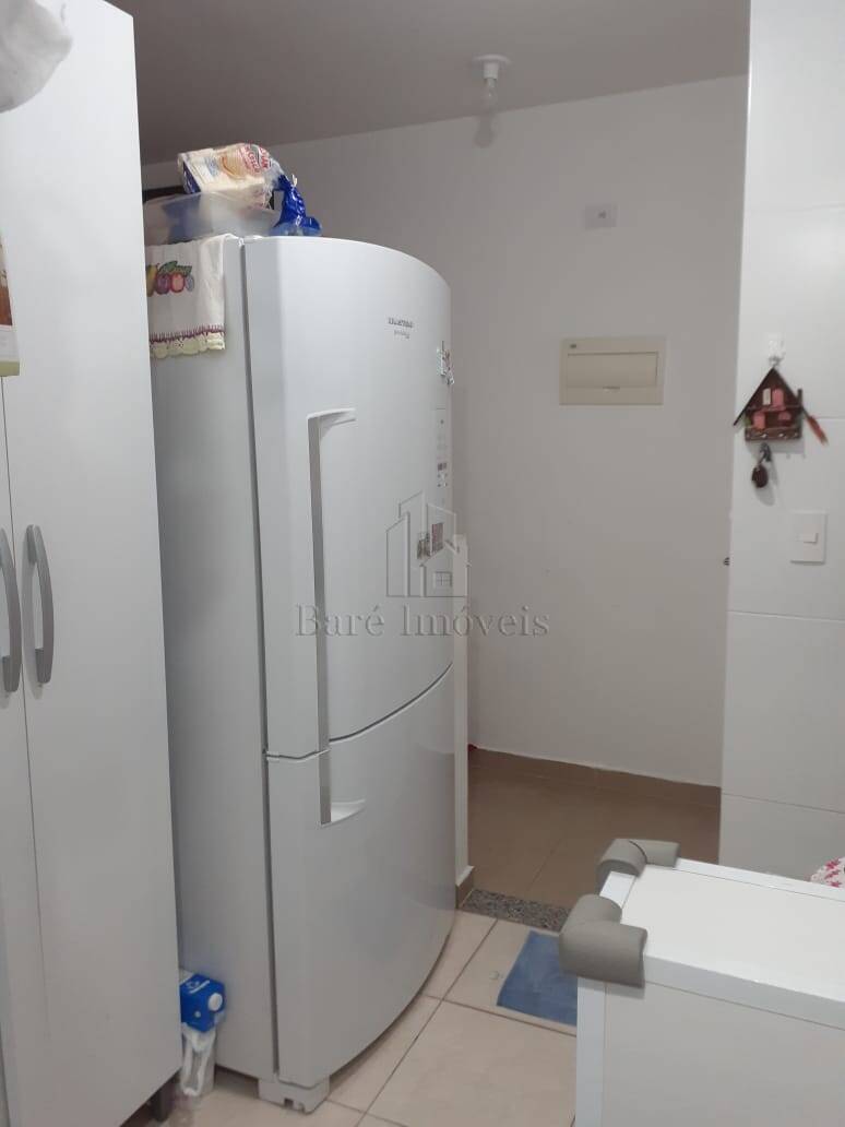 Apartamento à venda com 3 quartos, 64m² - Foto 11