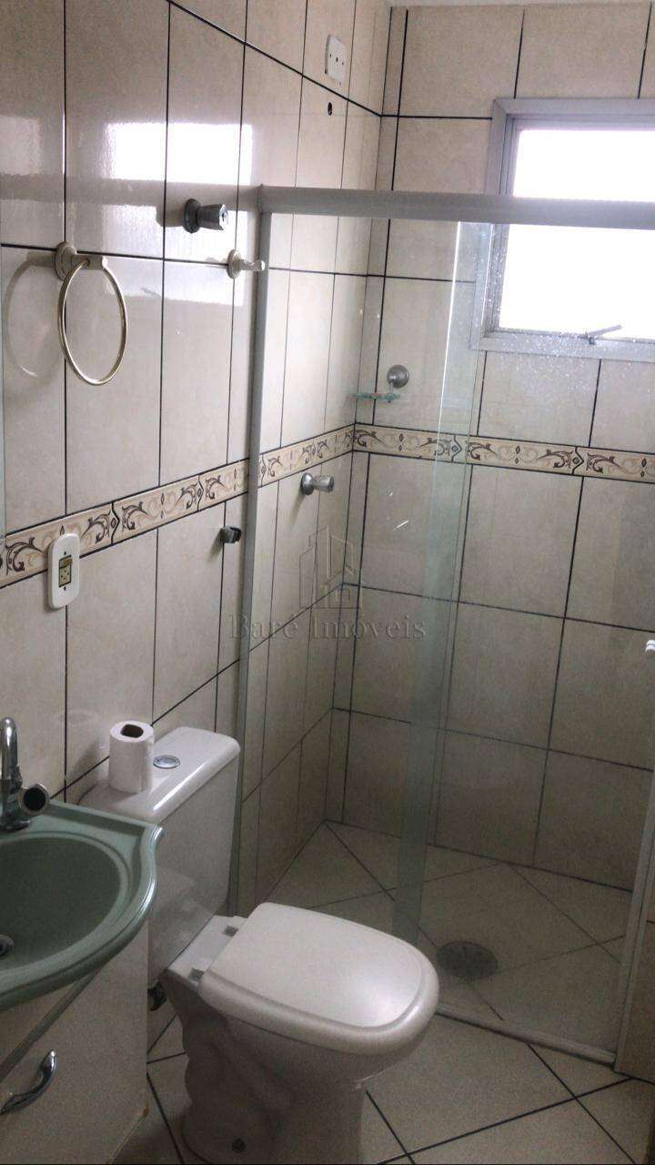 Apartamento para alugar com 2 quartos, 70m² - Foto 18