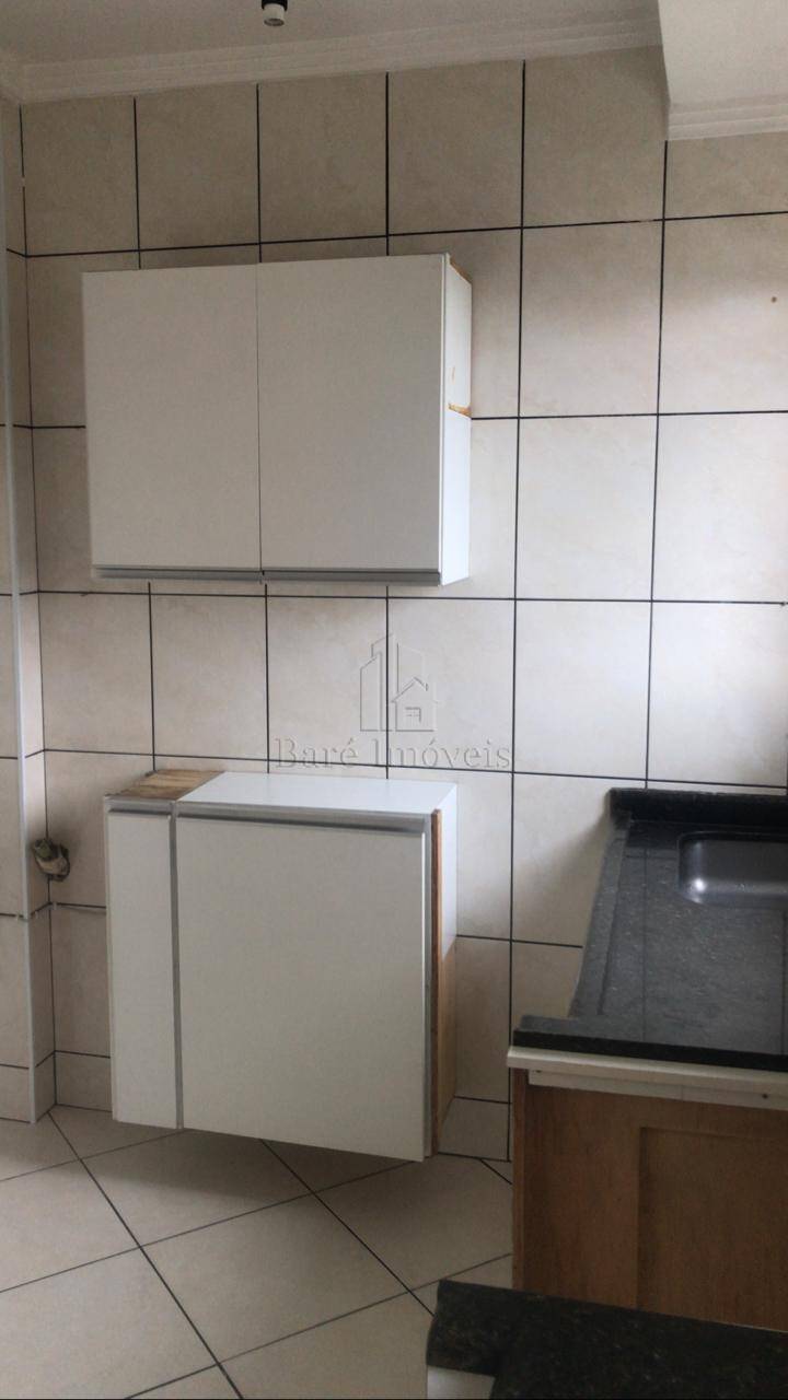 Apartamento para alugar com 2 quartos, 70m² - Foto 16