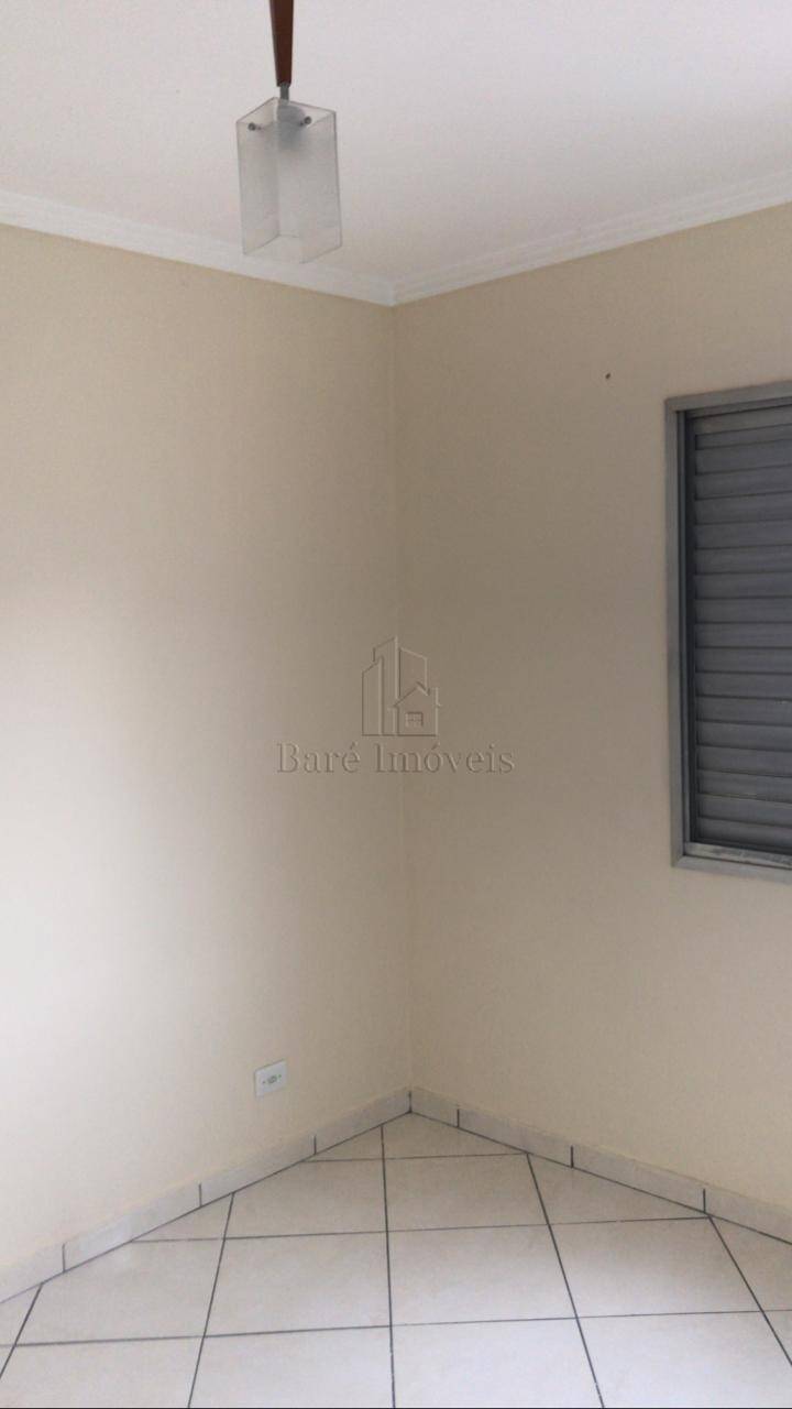 Apartamento para alugar com 2 quartos, 70m² - Foto 7