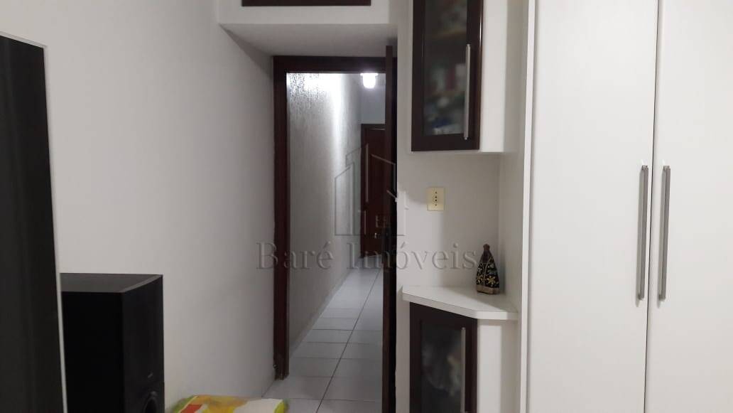 Sobrado à venda com 4 quartos, 250m² - Foto 12