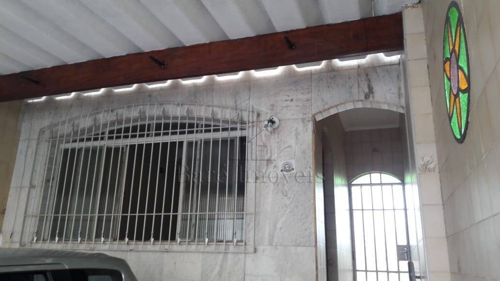 Sobrado à venda com 3 quartos, 150m² - Foto 2