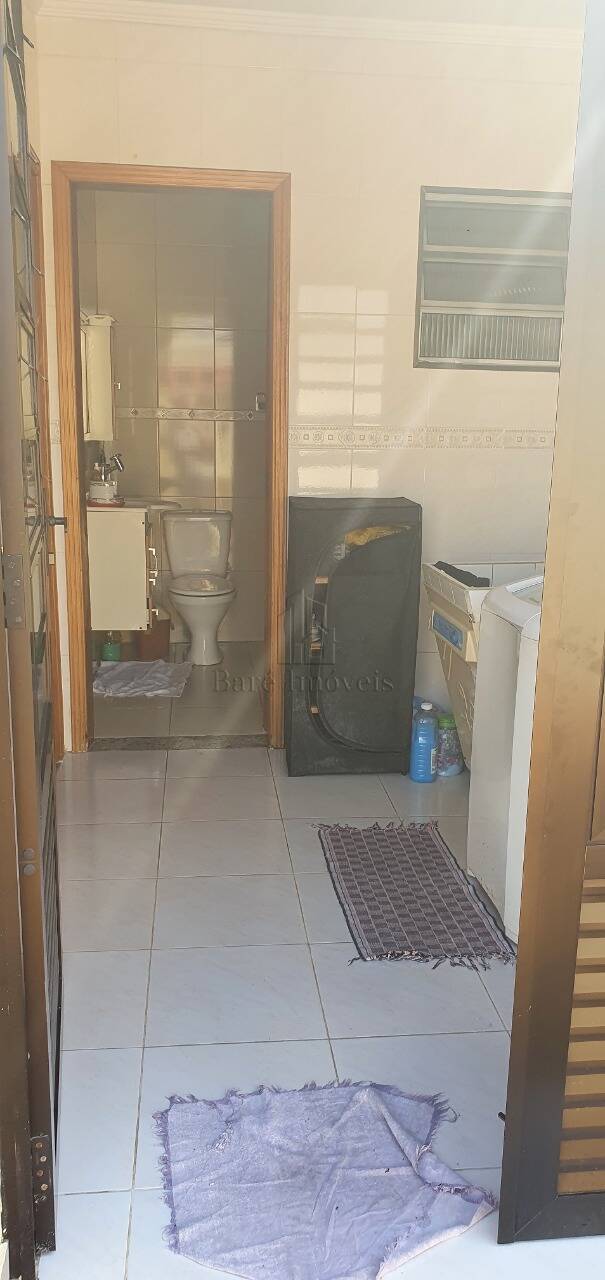 Sobrado à venda com 3 quartos, 199m² - Foto 2