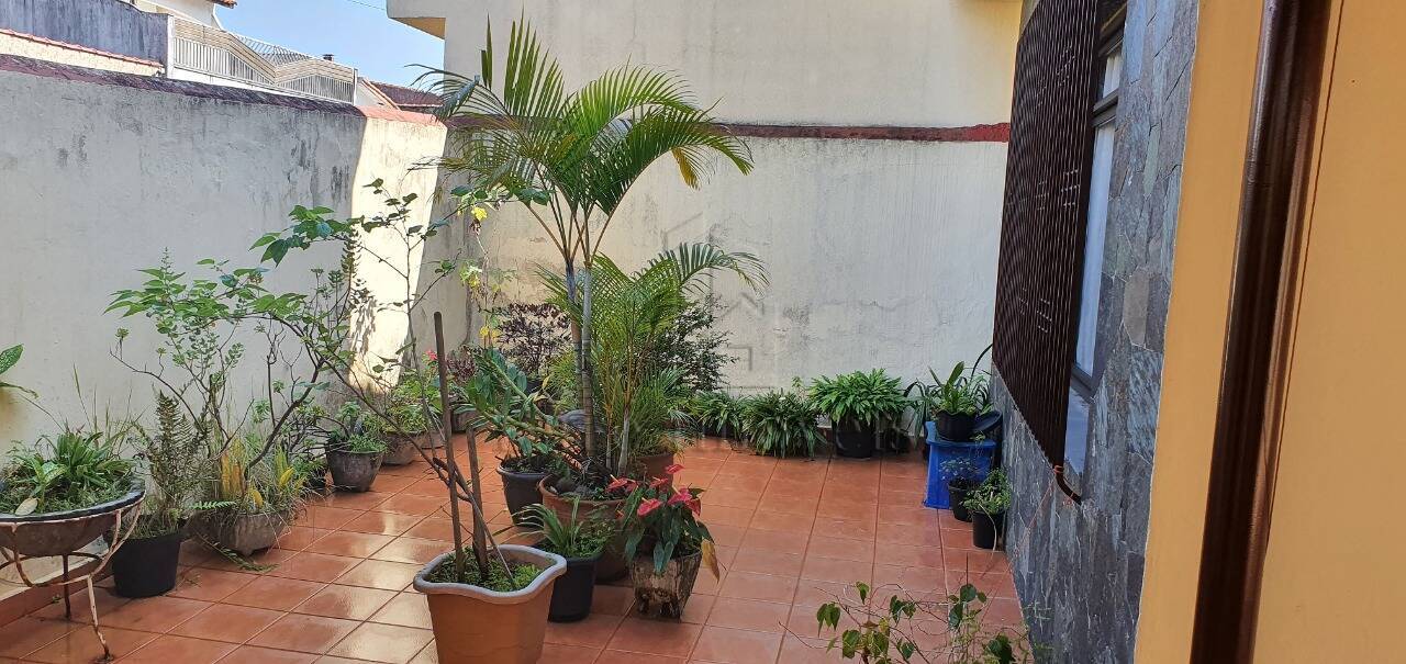 Sobrado à venda com 3 quartos, 199m² - Foto 9