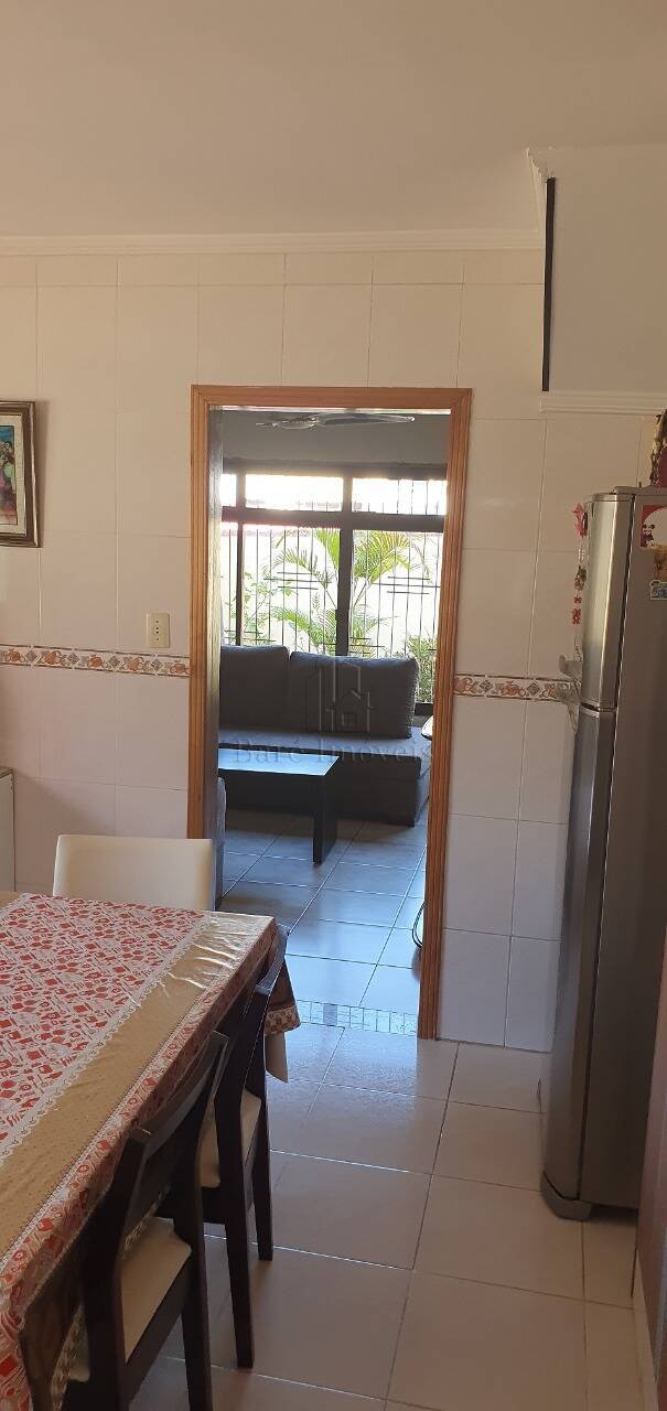 Sobrado à venda com 3 quartos, 199m² - Foto 24