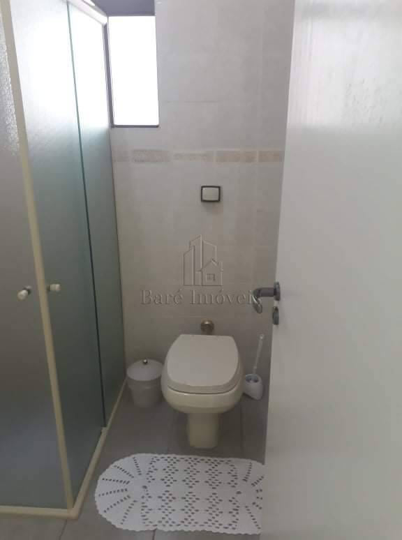 Sobrado à venda com 3 quartos, 178m² - Foto 1