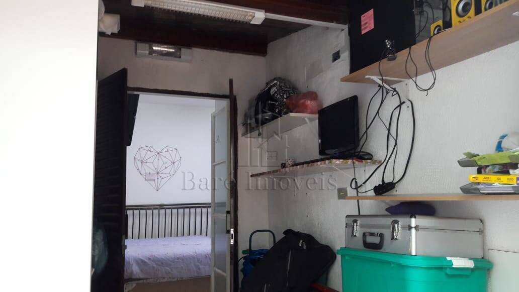 Sobrado à venda com 3 quartos, 189m² - Foto 14