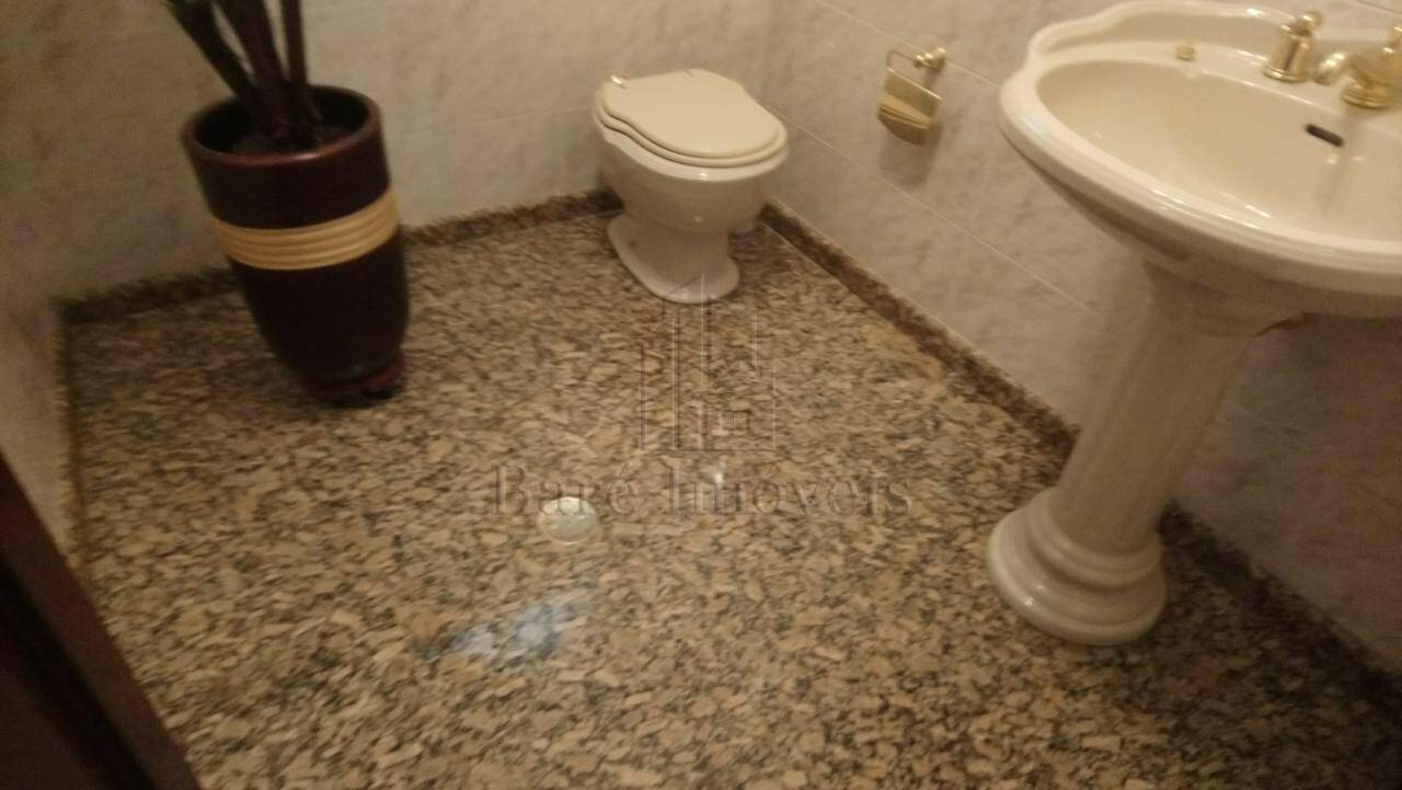 Sobrado à venda com 3 quartos, 231m² - Foto 15