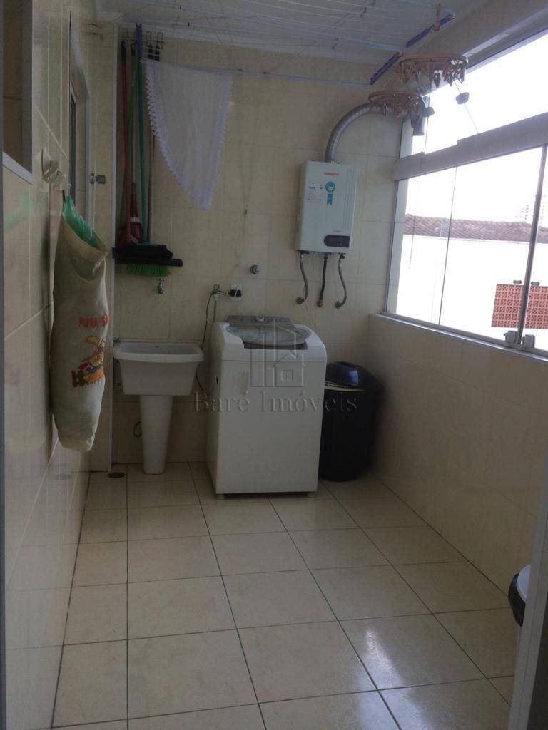 Apartamento à venda com 3 quartos, 96m² - Foto 18