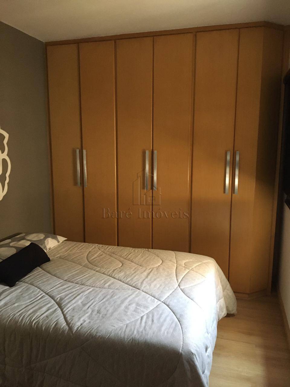 Apartamento à venda com 2 quartos, 64m² - Foto 18