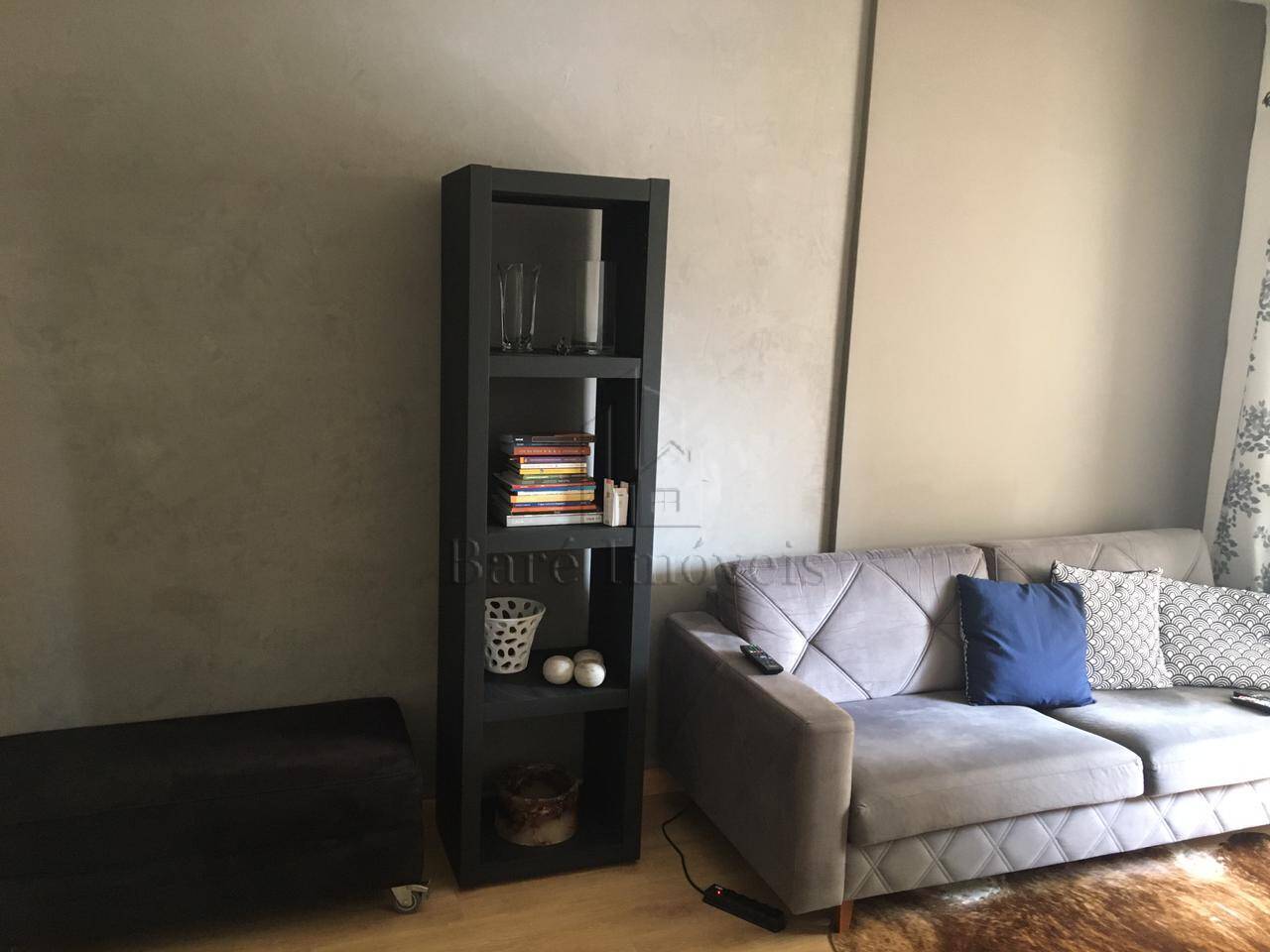 Apartamento à venda com 2 quartos, 64m² - Foto 30