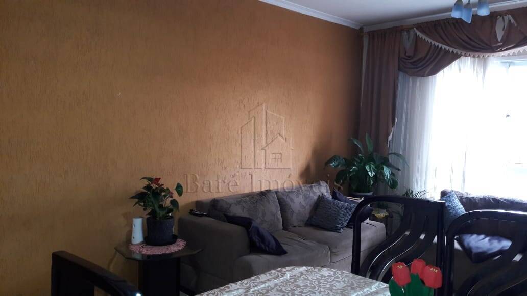 Apartamento à venda com 3 quartos, 85m² - Foto 3