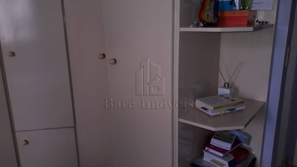 Apartamento à venda com 3 quartos, 85m² - Foto 15